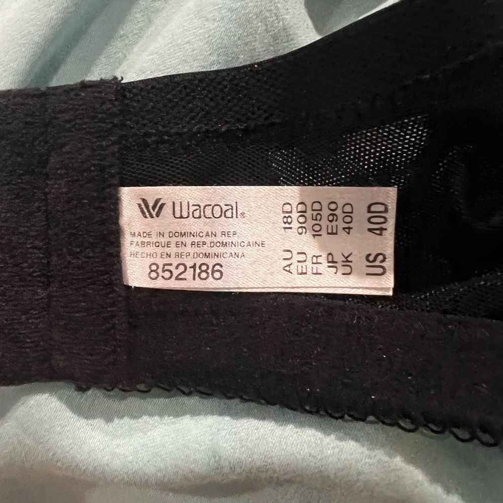Wacoal Retro Chic Bra, Sz 40d - image 4